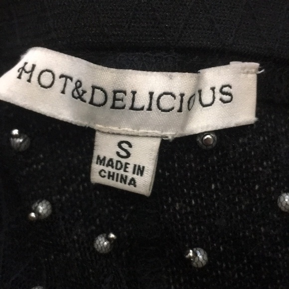 Hot & Delicious Sheer Mesh Pearl Pants - Perfect for Any Event! - Picture 11 of 11